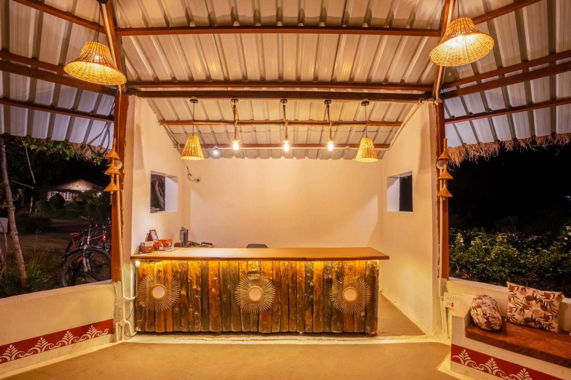 Wow Stayz2 Pachmarhi Foothill Cottages Buitenkant foto