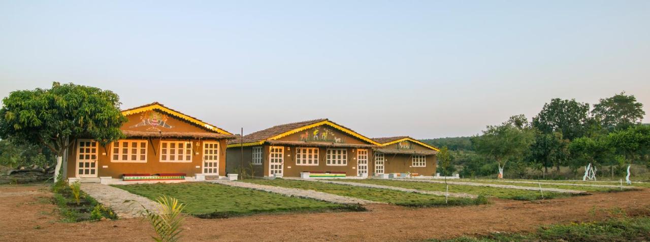 Wow Stayz2 Pachmarhi Foothill Cottages Buitenkant foto